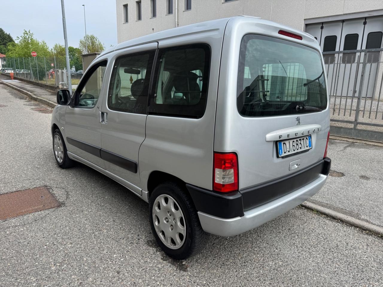 Peugeot Ranch 4 Posti
