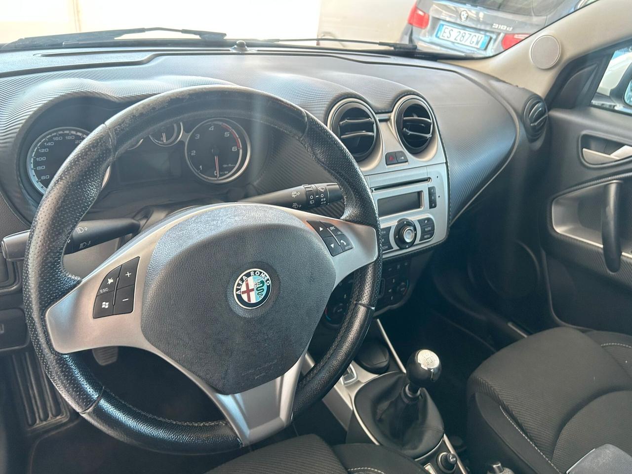 Alfa Romeo MiTo 1.3 JTDm-2 x neopatentati 2011