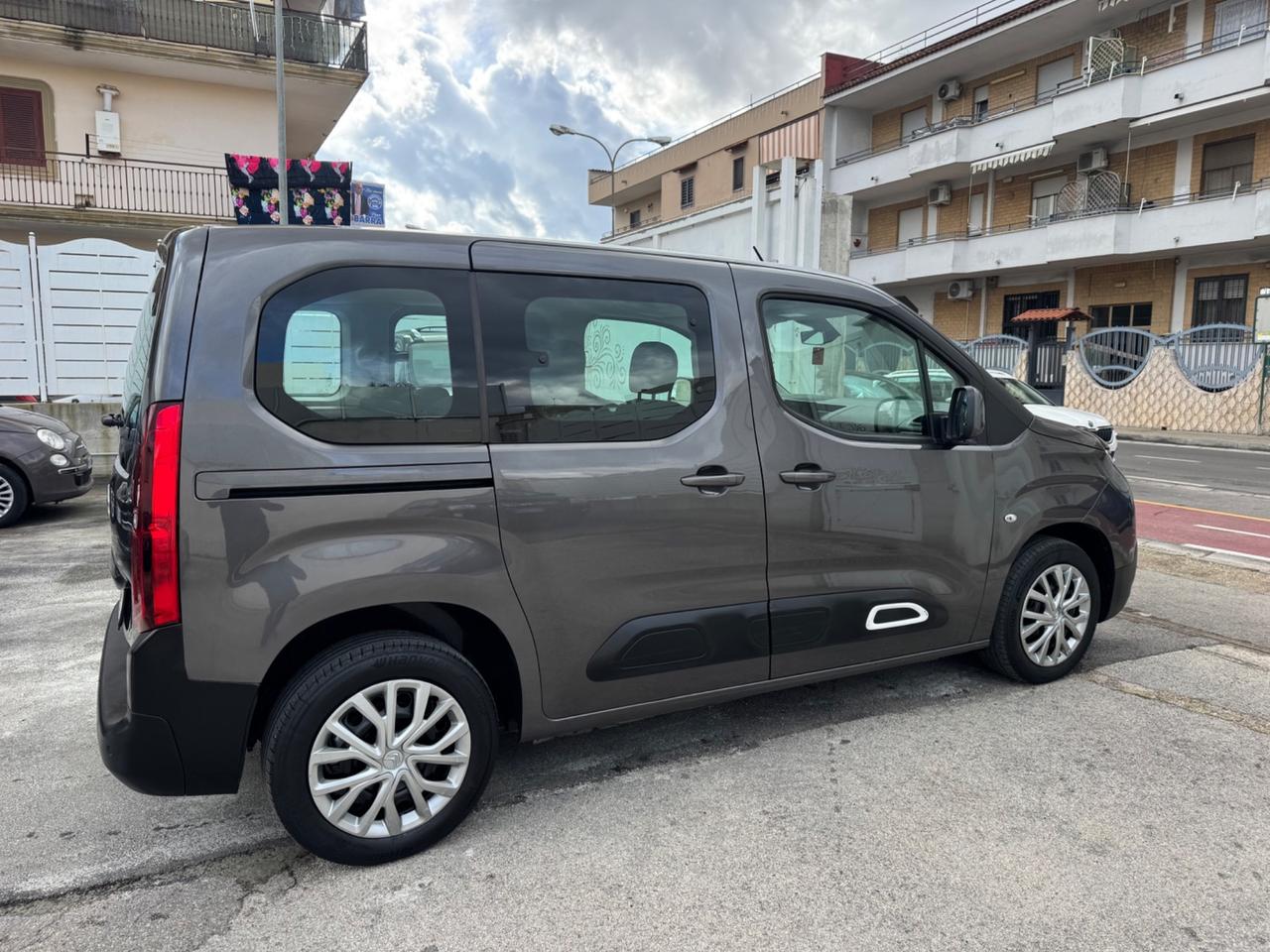 Citroen Berlingo 1.5 DIESEL 100CV Shine 2019