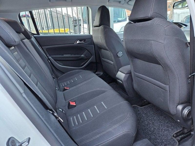 Peugeot 308 1.6 e-HDi 115 CV Stop&Start