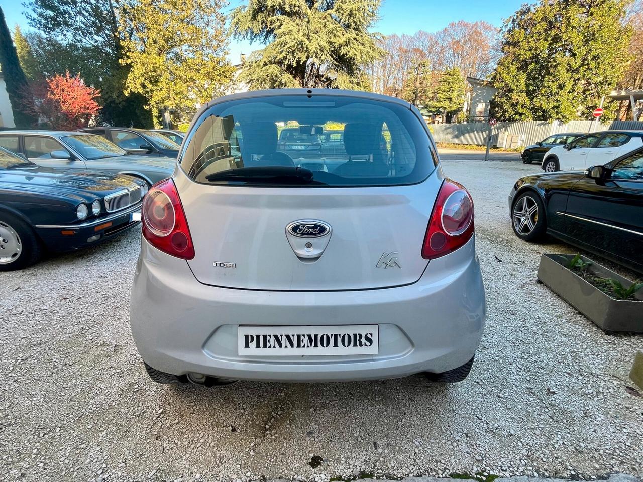 Ford Ka 1.3 TDCi 75CV Titanium