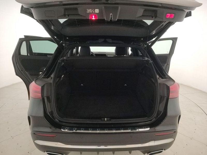 Mercedes-Benz GLA GLA 180 AMG Line Adv Plus