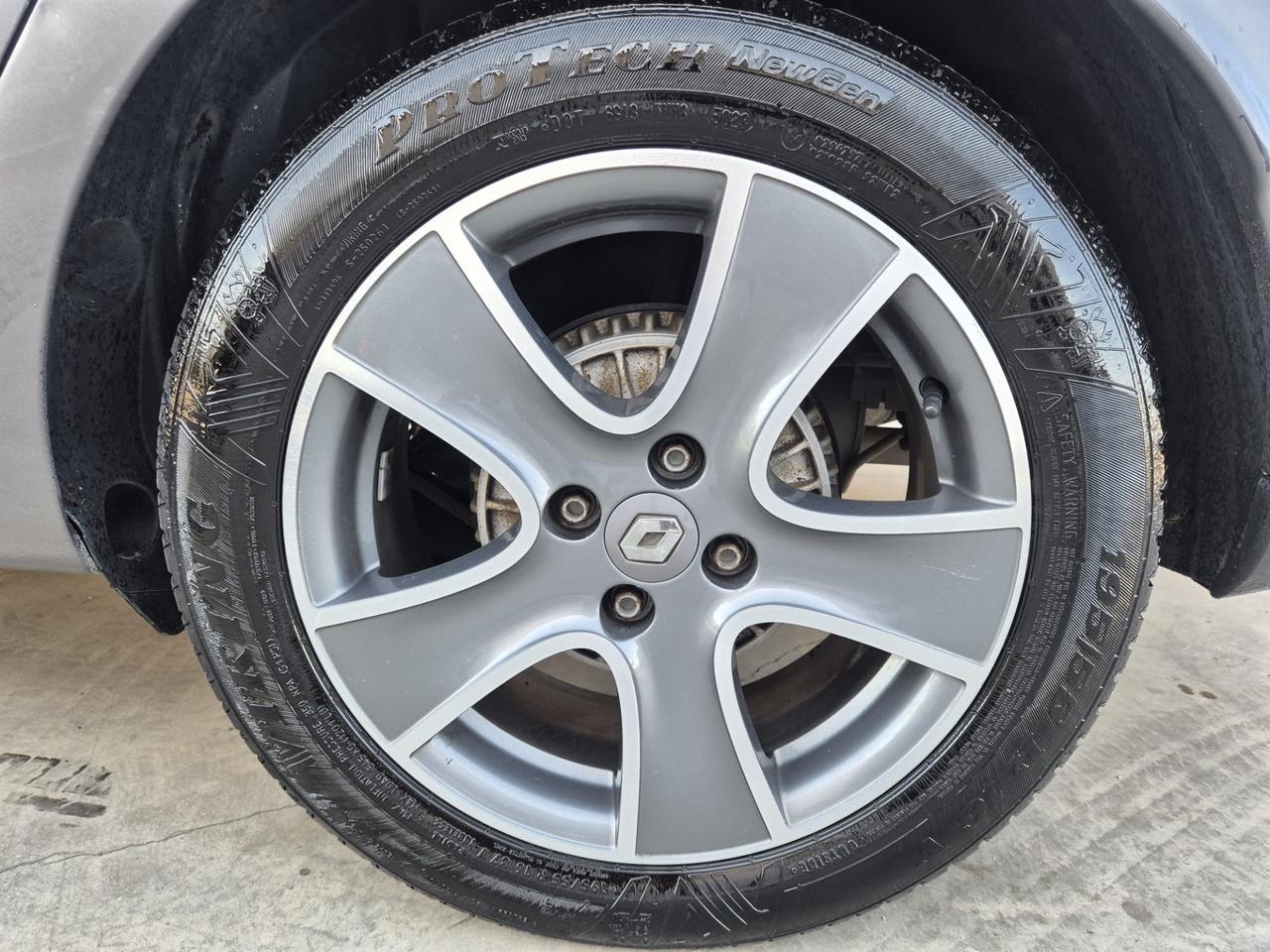 Renault Clio Sporter 1.5 dCi 8V 75CV Start&Stop Duel