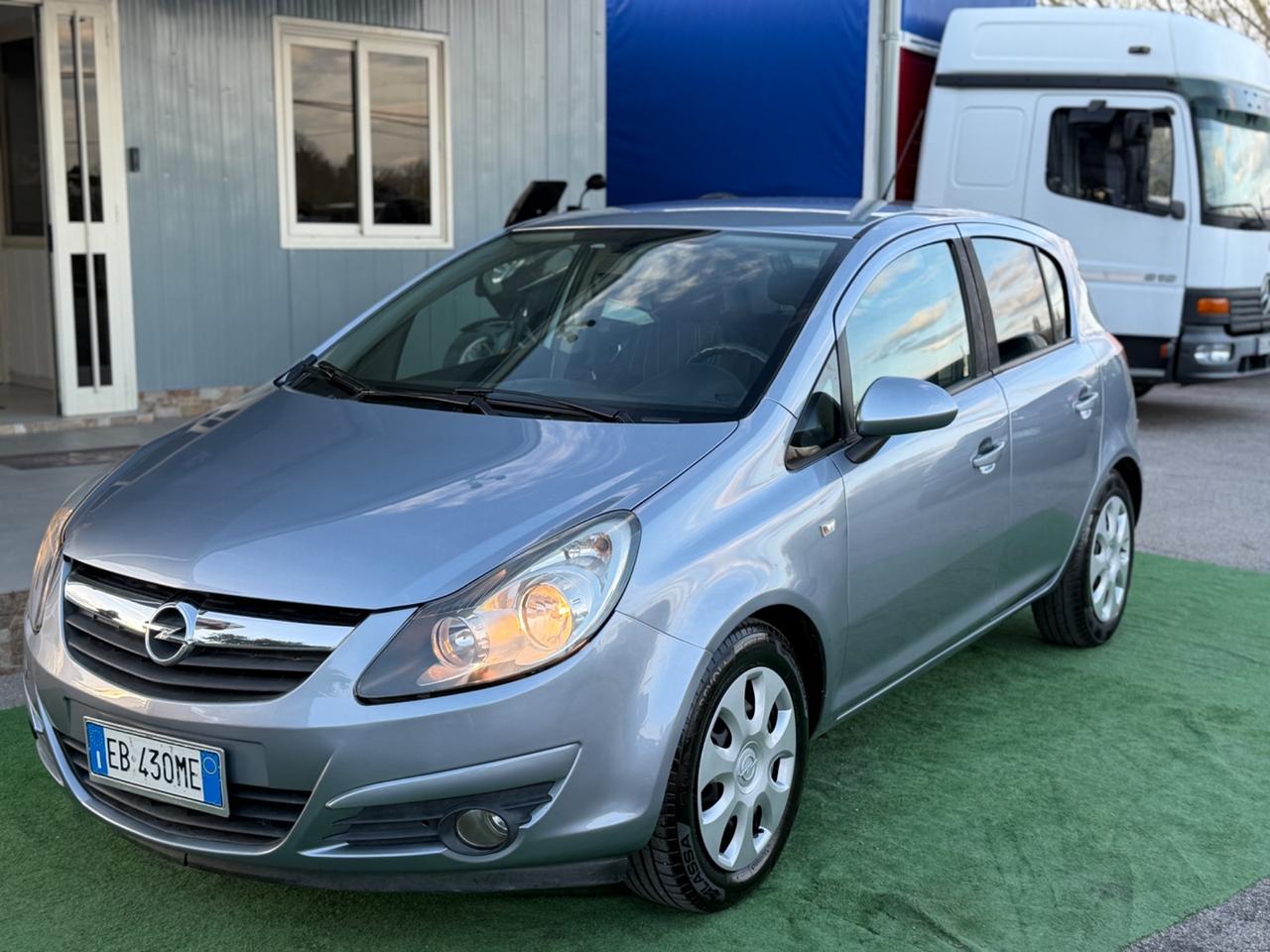 Opel Corsa 1.2 80CV 5 porte GPL-TECH Edition