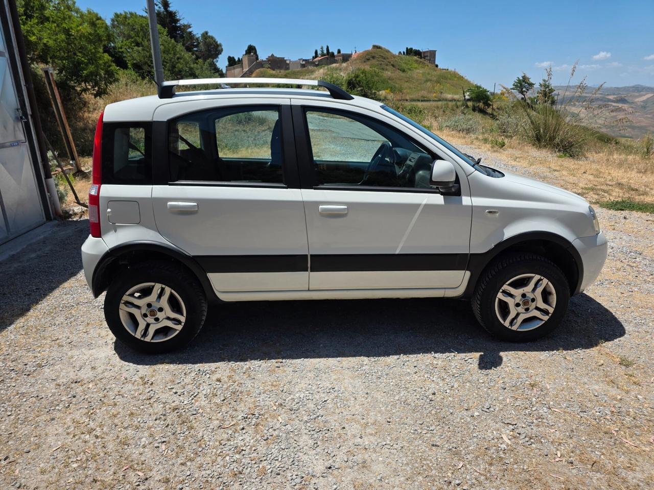Fiat Panda 1.3 MJT 16V DPF 4x4 Climbing