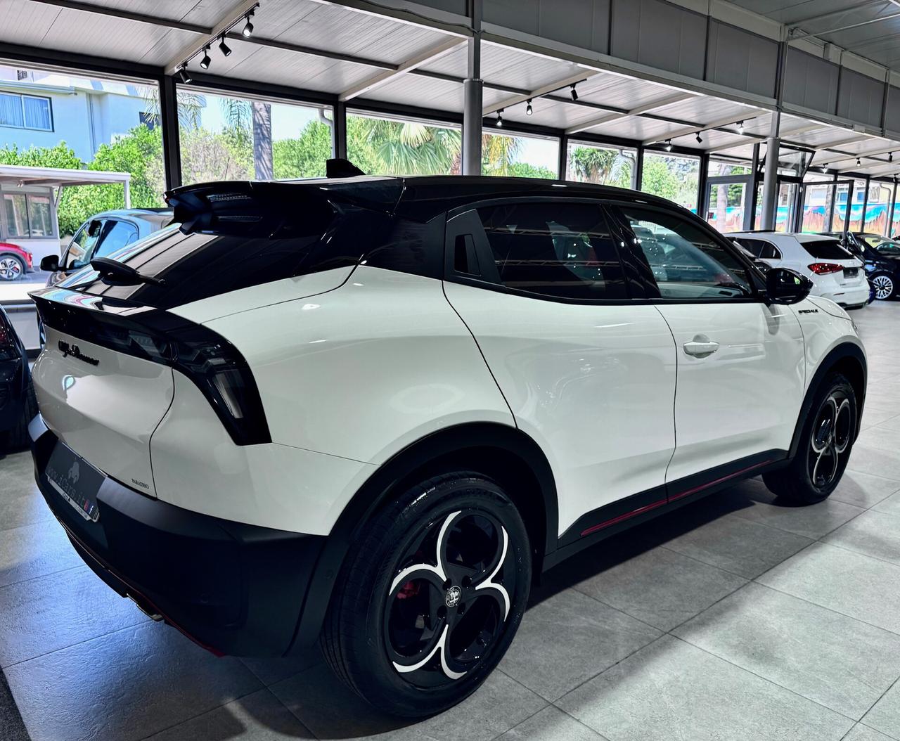 Alfa Romeo Junior 1.2 136 CV Hybrid eDCT6 Speciale