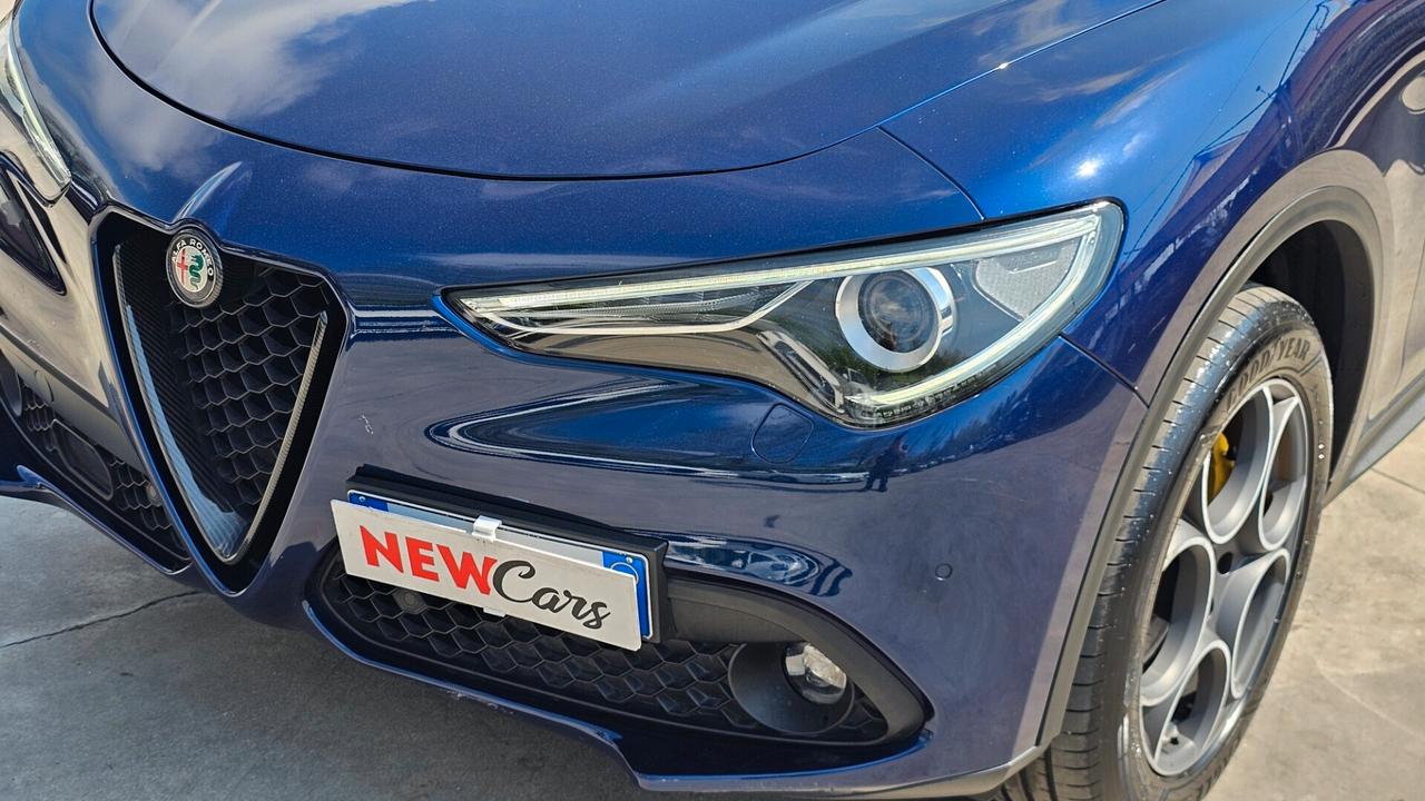 Alfa Romeo Stelvio 2.2 Turbodiesel 210 CV AT8 Q4 Super