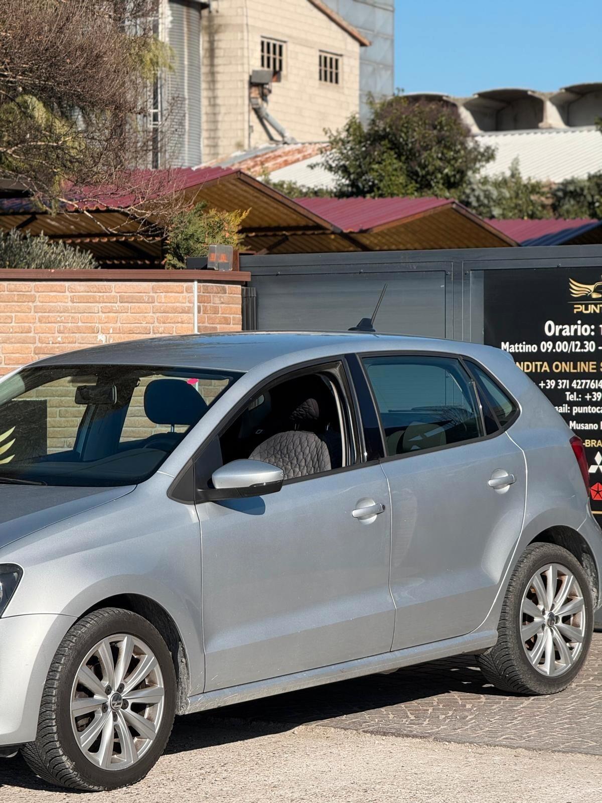 Volkswagen Polo 1.4 5 porte Highline