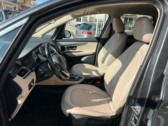 Bmw 2er Active Tourer 216d Luxury Pelle-Led-Navi-C.Autom.