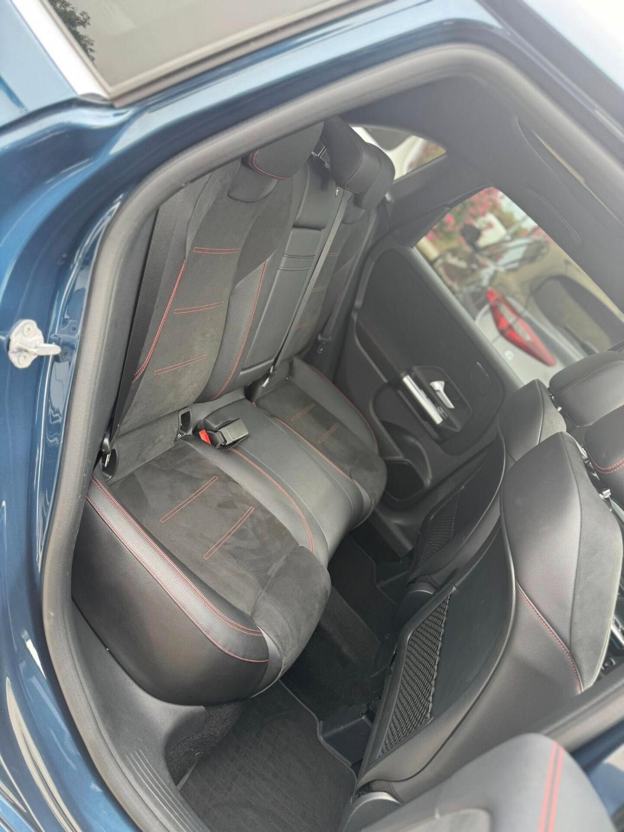 Mercedes-benz B 180 d Premium AMG (EXTRA FULL)