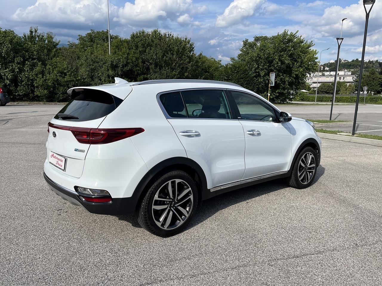 KIA SPORTAGE 1600 CRDI 136 CV AUTOM. COOL