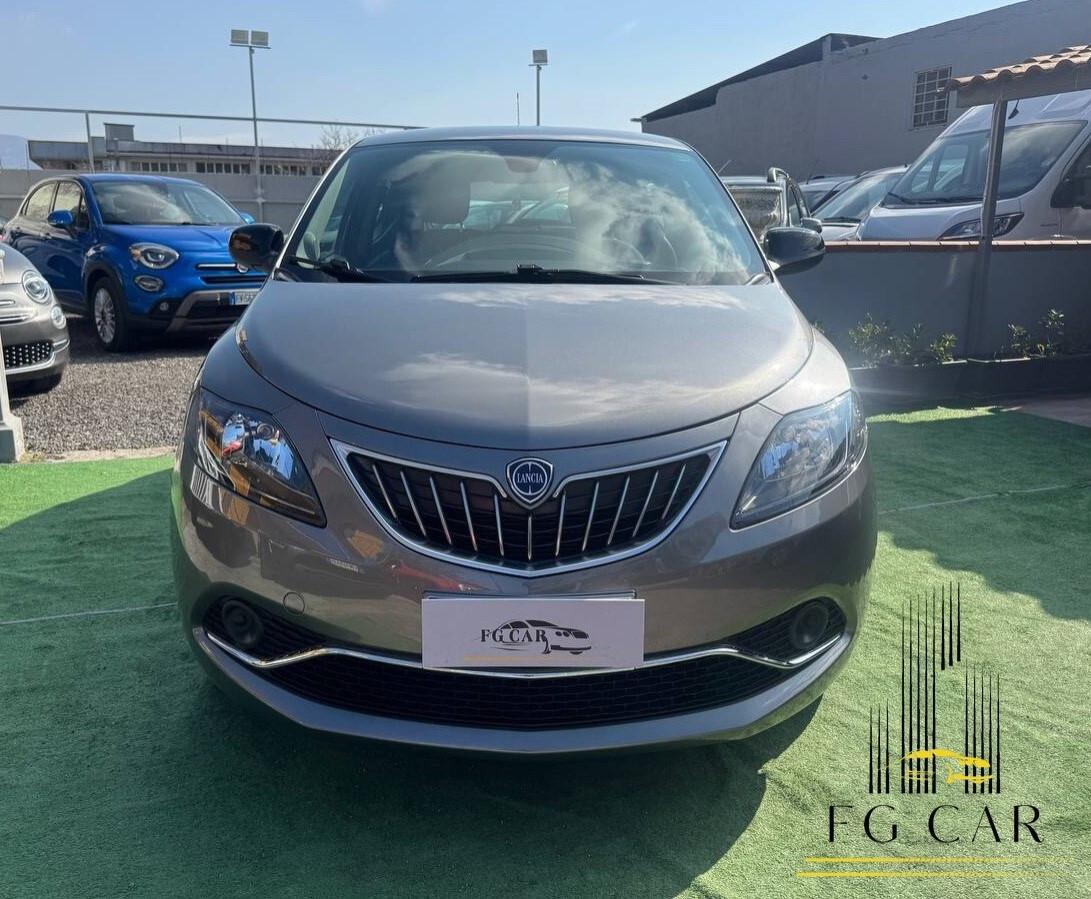 Lancia Ypsilon 1.2 69 CV 5 porte