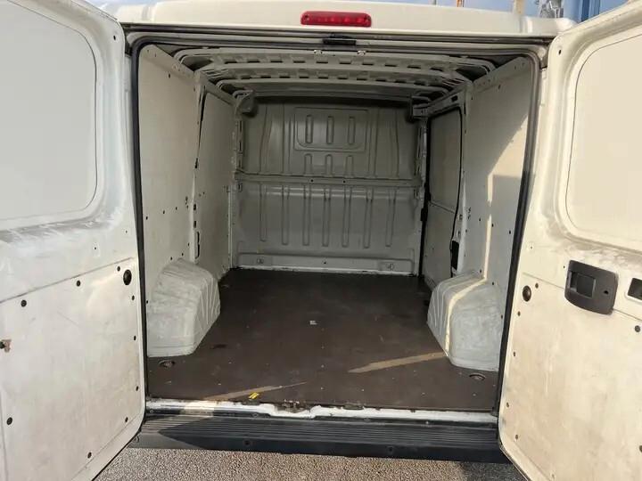 Citroen Jumper 28 L1H1 BLUEHDI 120 CV