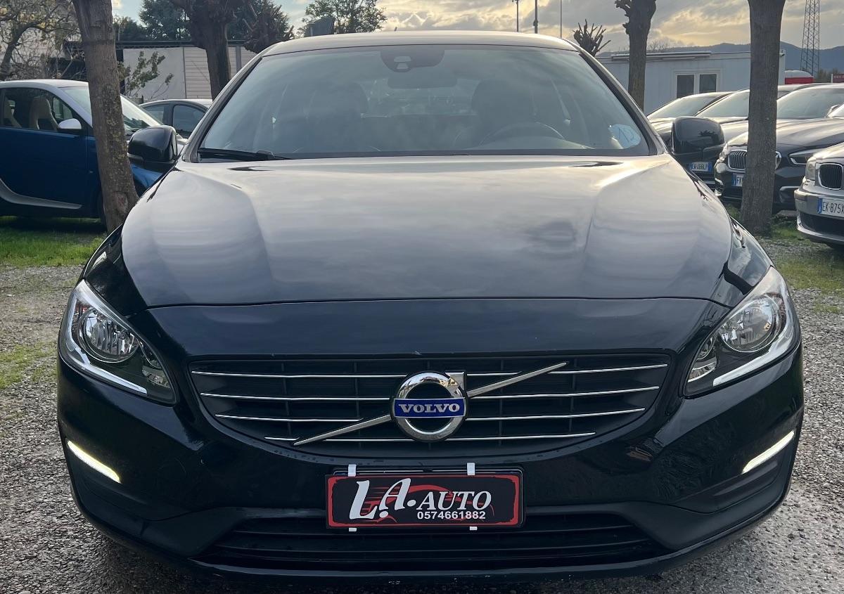 VOLVO - V60 1.6 d2 Kinetic