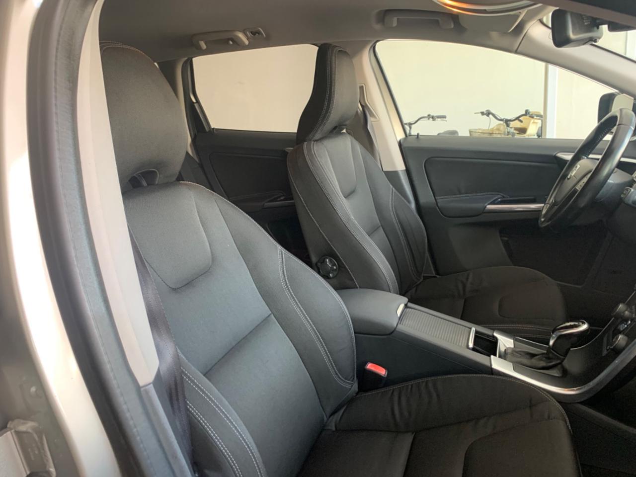 Volvo XC 60 XC60 D3 Geartronic Momentum