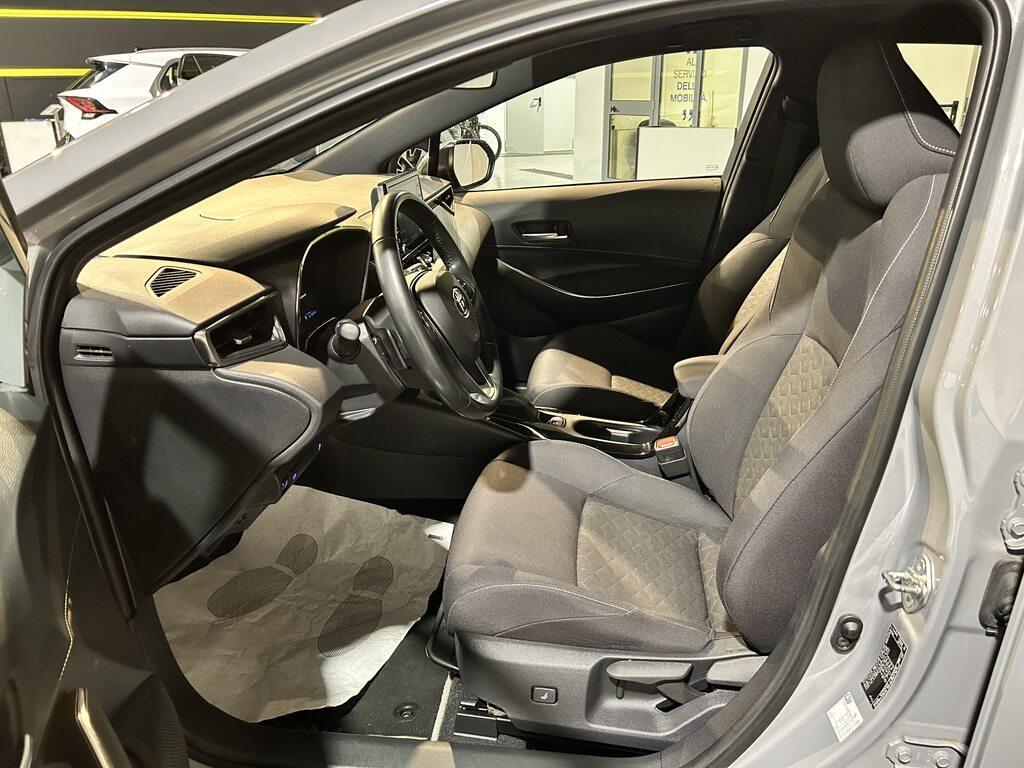 Toyota Corolla Touring Sports 2.0 Hybrid Business CVT