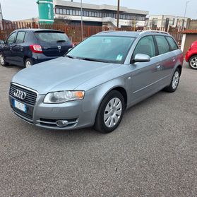 Audi A4 2.0 16V TFSI Avant quattro