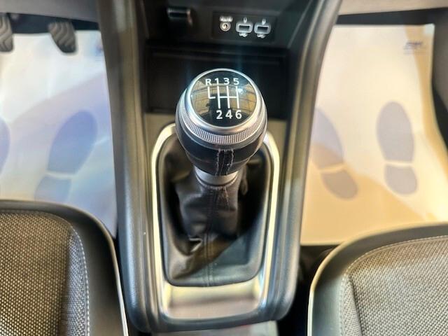 Renault Captur Mild Hybrid 140 CV Intens