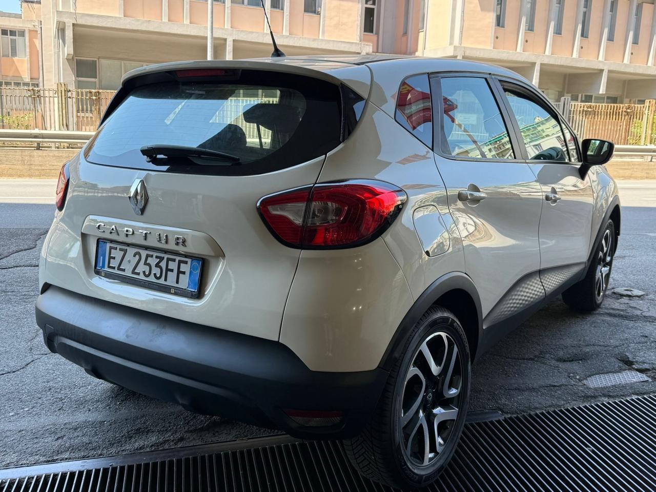 Renault Captur 0.9 TCe 12V 90 CV Start&Stop Life