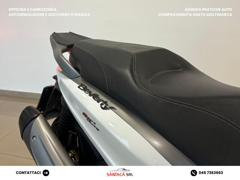 Piaggio Beverly 350