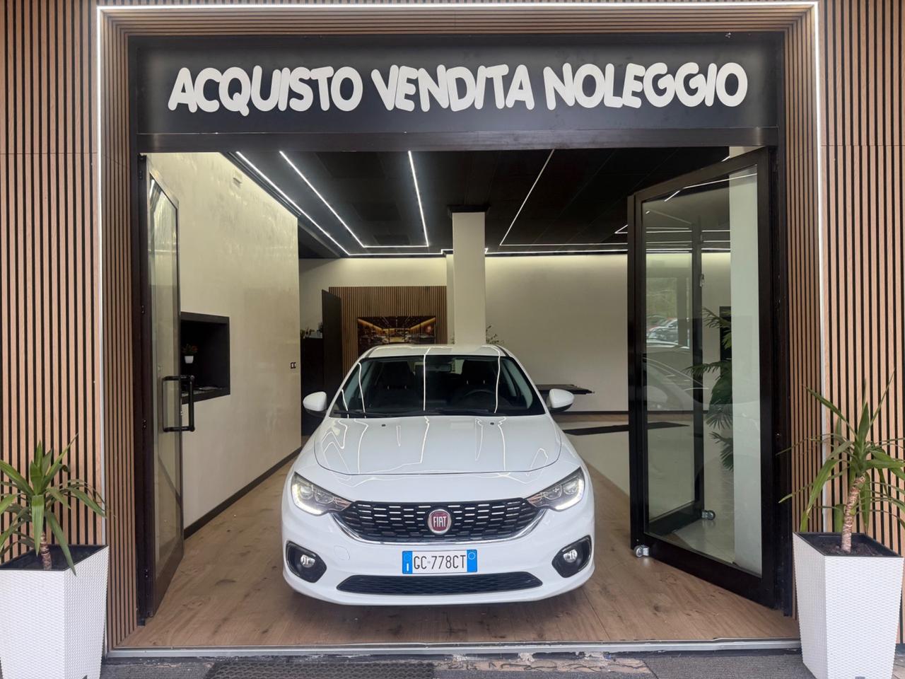 Fiat Tipo 1.4 5 porte Lounge gpl