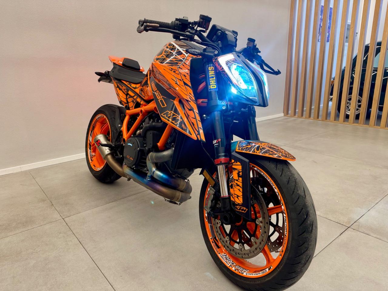 KTM SUPERDUKE 1290 R SCARICO AKRAPOVIC