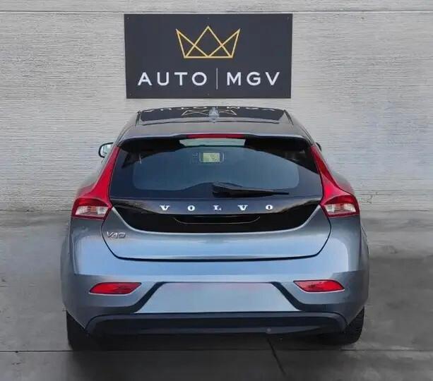 Volvo V40 D2 Momentum