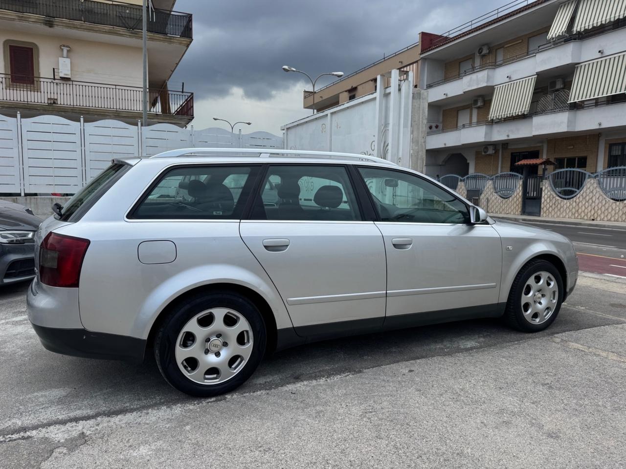Audi A4 SW 1.9 DIESEL 130CV 2004
