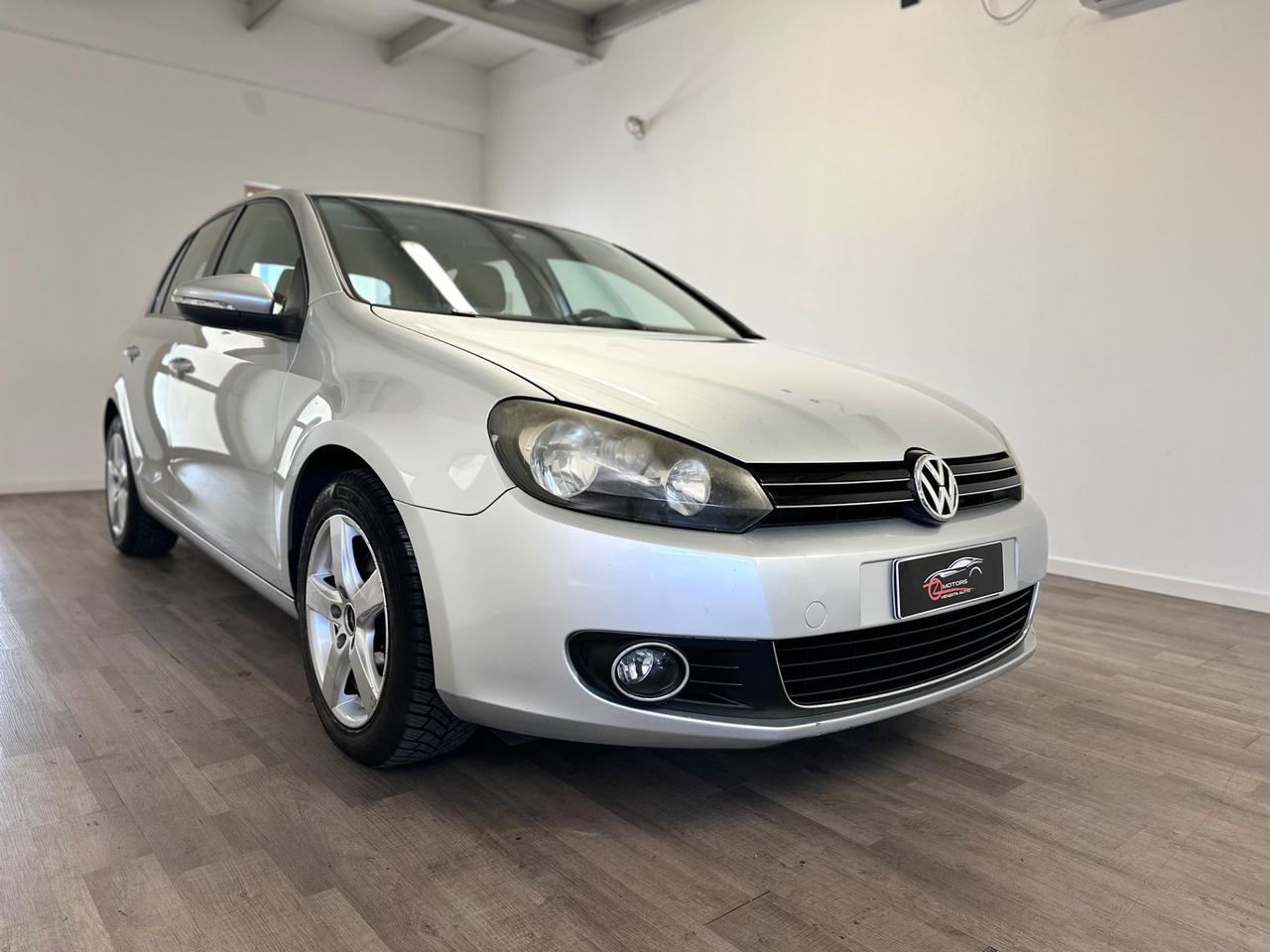 Volkswagen Golf 1.4 TSI 122CV DSG 5p. Highline NEOPATENTATI