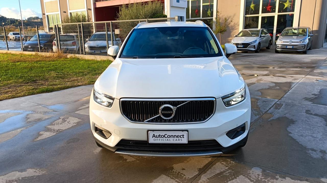 Volvo XC40 D3 Geartronic Momentum Pro