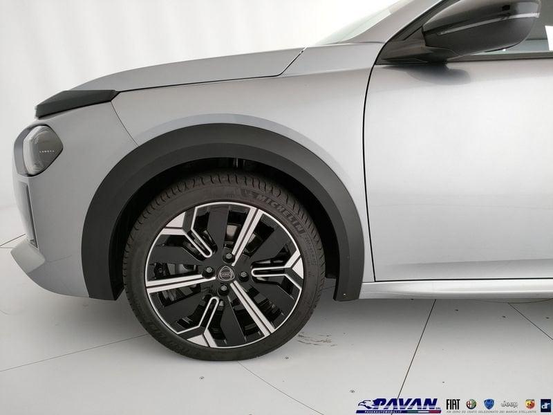 Lancia Ypsilon 1.2 Hybrid e-DCT