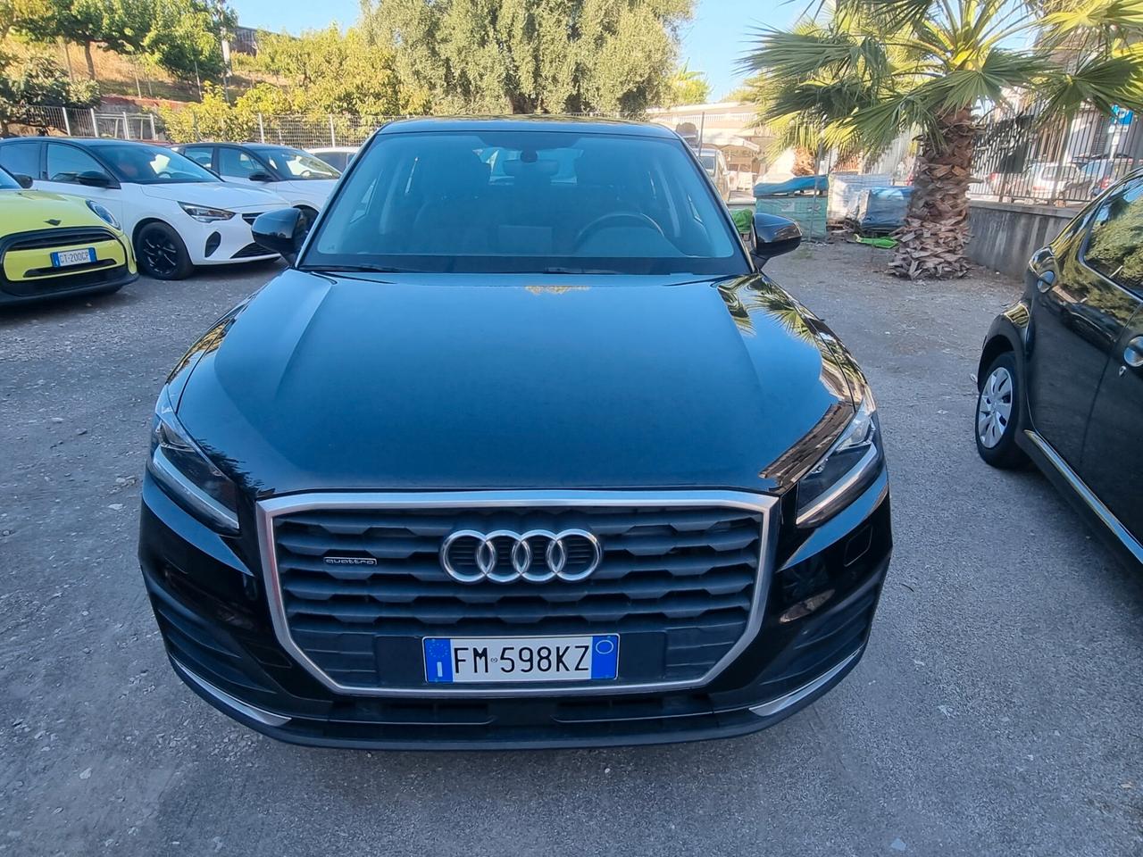 Audi Q2 2.0 TDI quattro S tronic Business