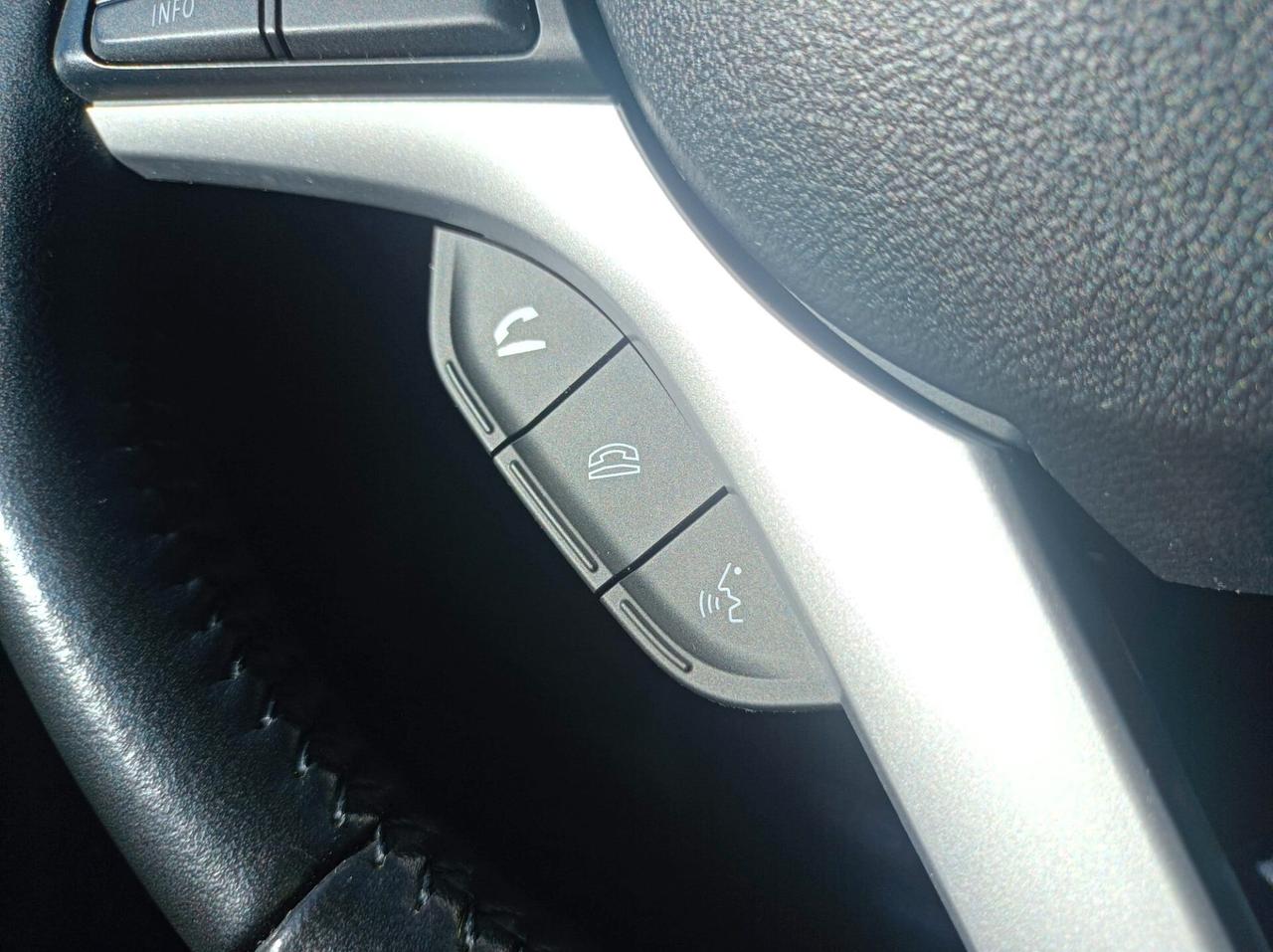 Suzuki Ignis 1.2 Hybrid Top