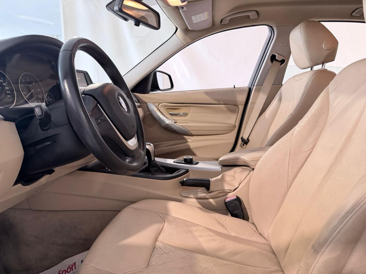 Bmw 320d Luxury 2.0D 185 CV PELLE+XENO