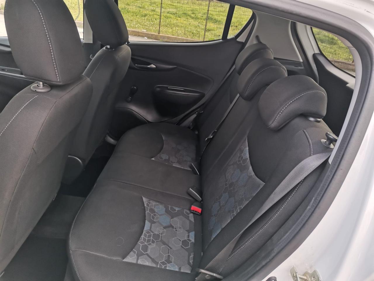 Opel Karl Rocks 1.0 75 CV AUTOMATICA