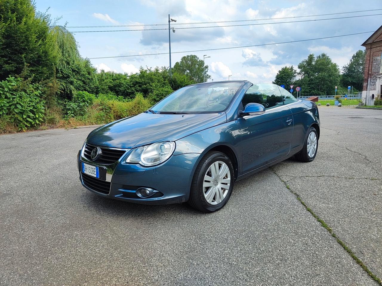Volkswagen Eos 1.6 benzina 139.000 KM