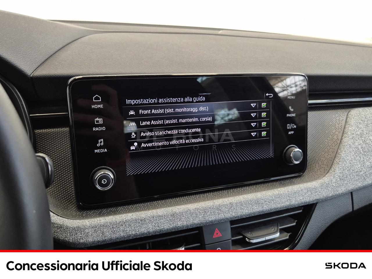 Skoda Kamiq 1.0 tsi black dots 115cv dsg