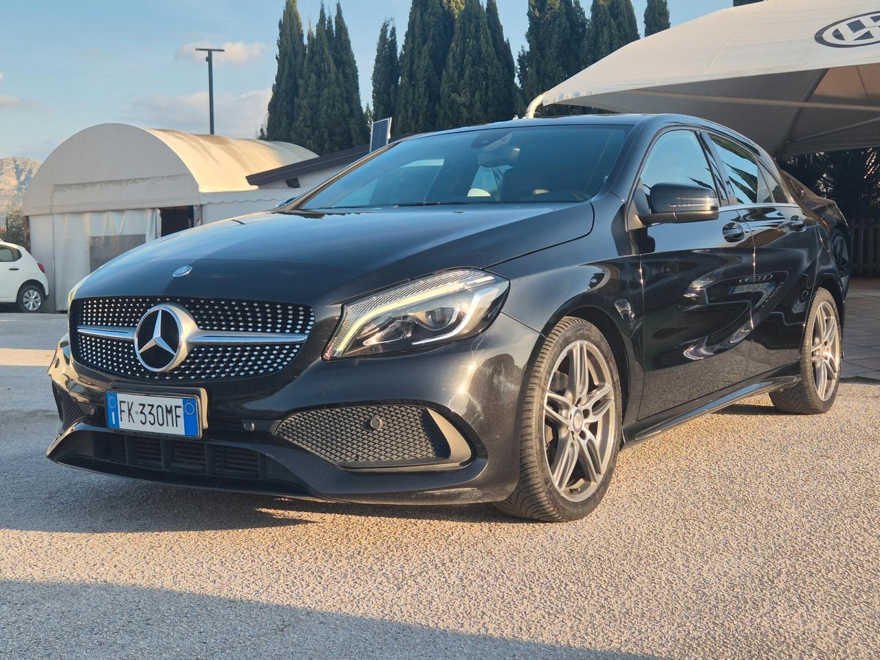 Mercedes-benz A 180 d AMG Premium