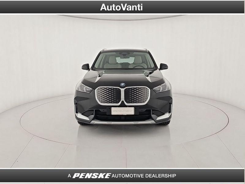 BMW iX1 eDrive 20 Special Edition