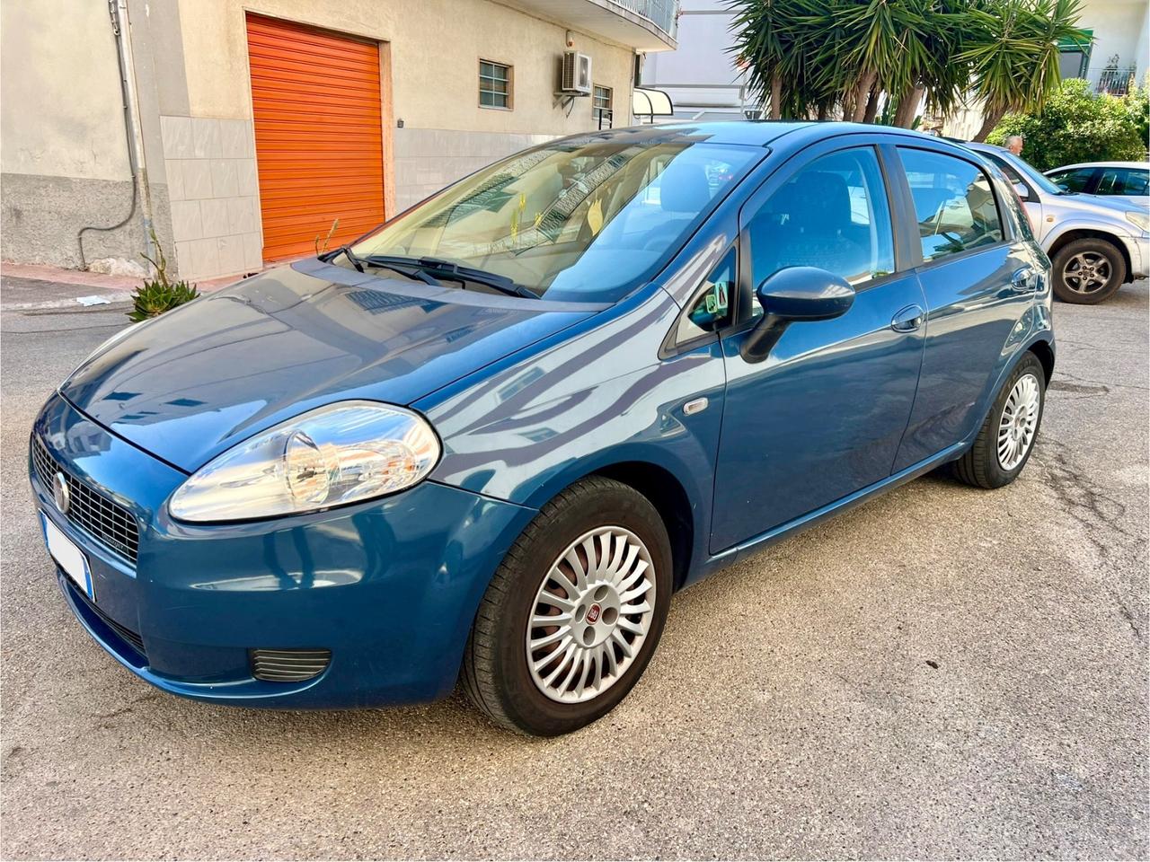 Fiat Grande Punto Grande Punto 1.3 MJT 75 CV 5 porte Dynamic