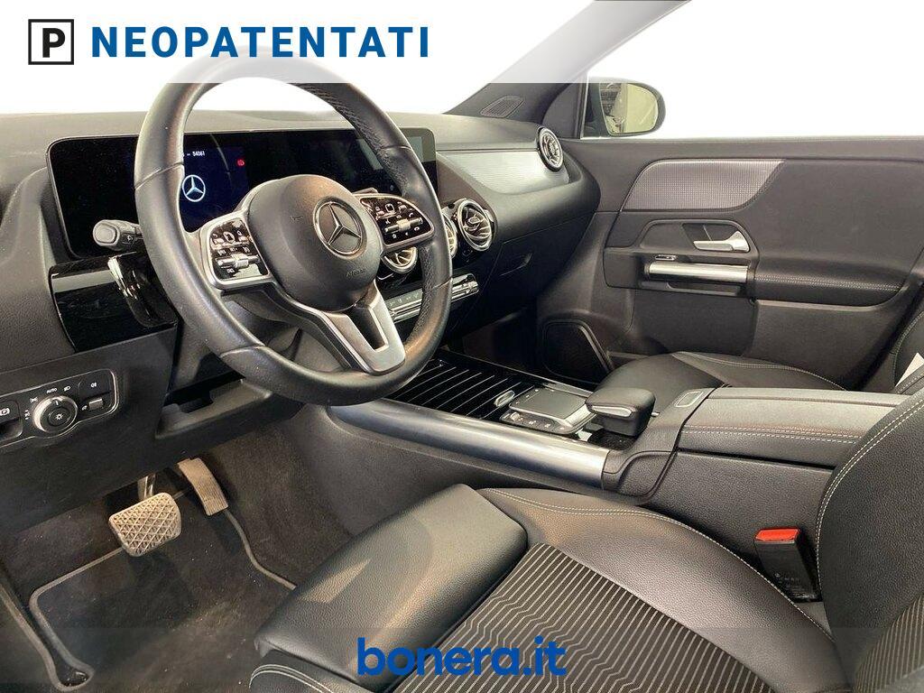 Mercedes GLA 180 180 Sport Plus 7G-DCT