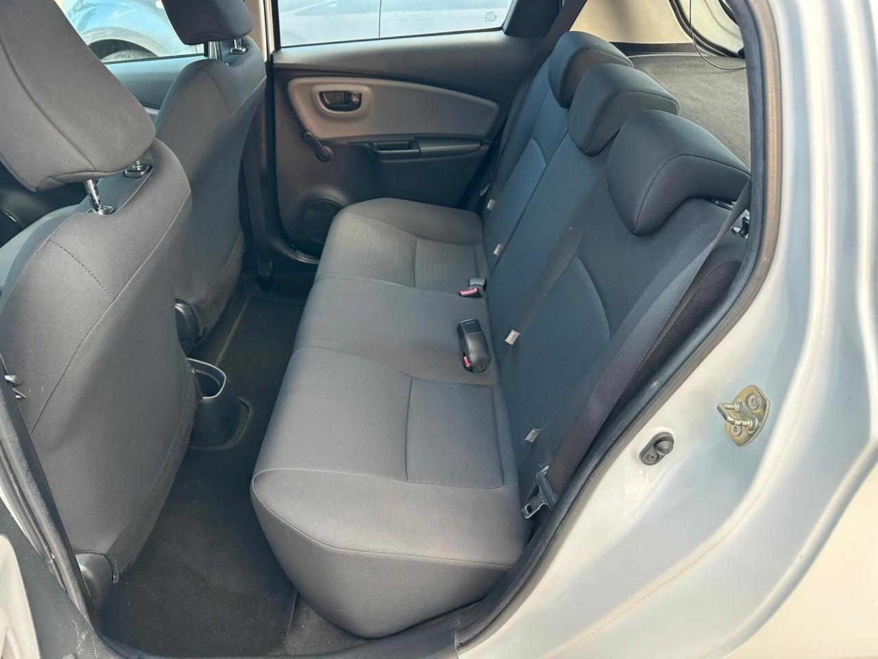 Toyota Yaris 1.0 5 porte Cool