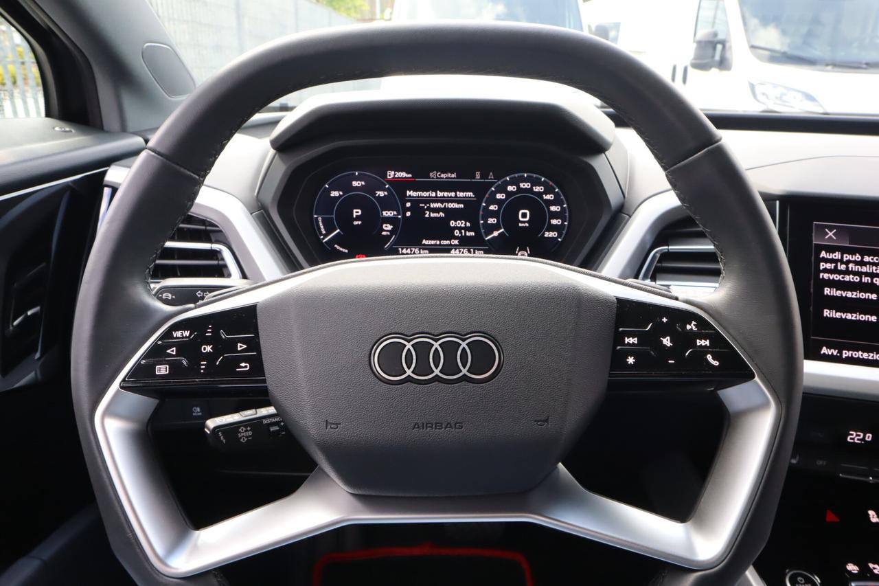 Audi Q4 E Tron 45 QUATTRO ACC LED CAMERA 19" SOLO 14.500KM!