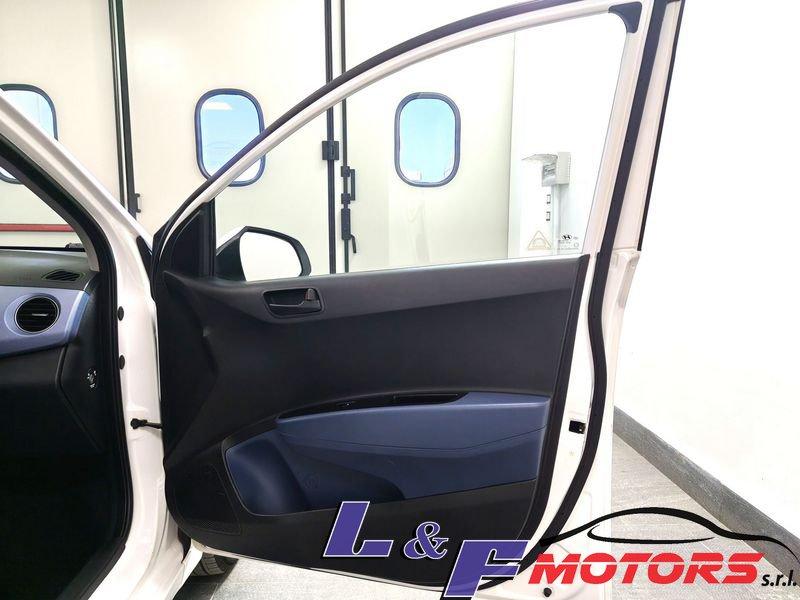 Hyundai i10 1.0 BENZ/GPL CASA MADRE