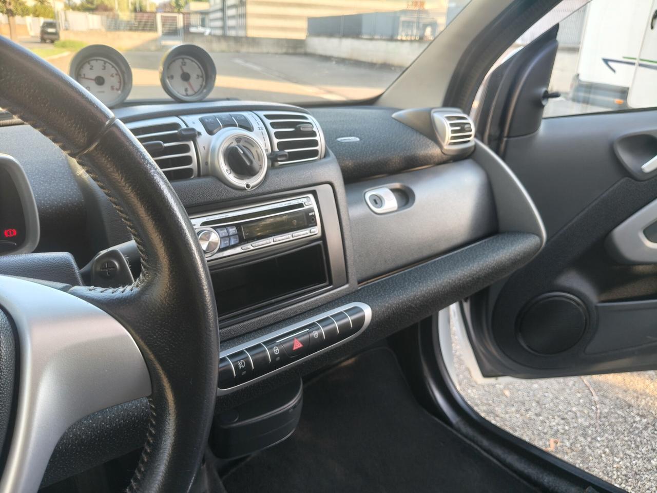 Smart ForTwo 800 cdi SOLO 132.000 KM
