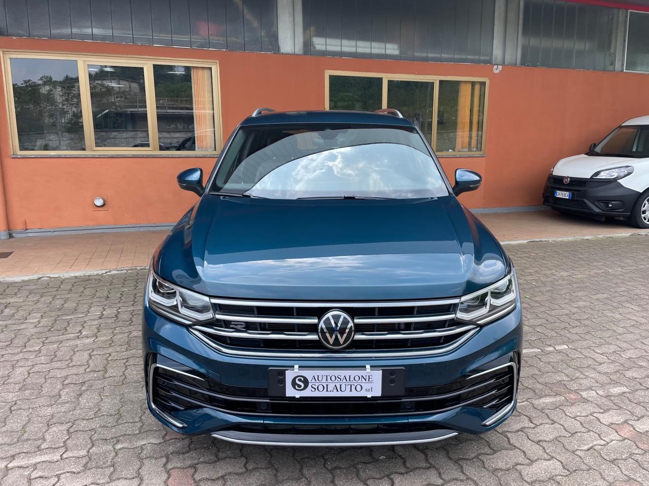 Volkswagen Tiguan 2.0 TDI 150 CV SCR DSG R-Line Telecamera