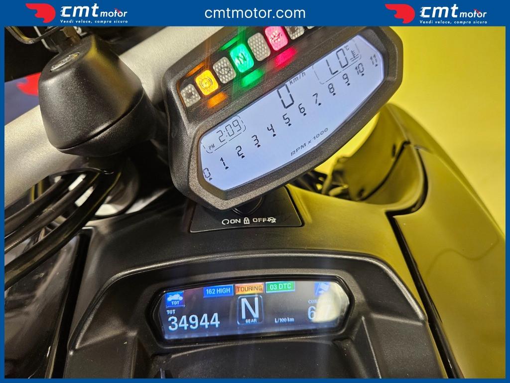 Ducati Diavel 1200 - 2011