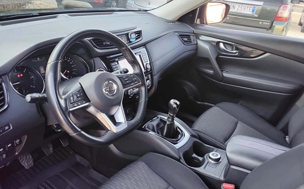 Nissan X-Trail 2.0 dCi 4WD Tekna