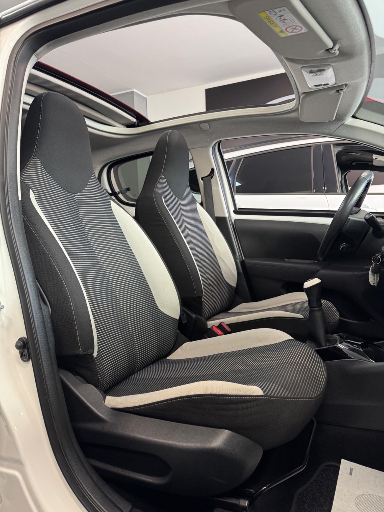 Peugeot 108 1.2 82 Cv Tetto apribile