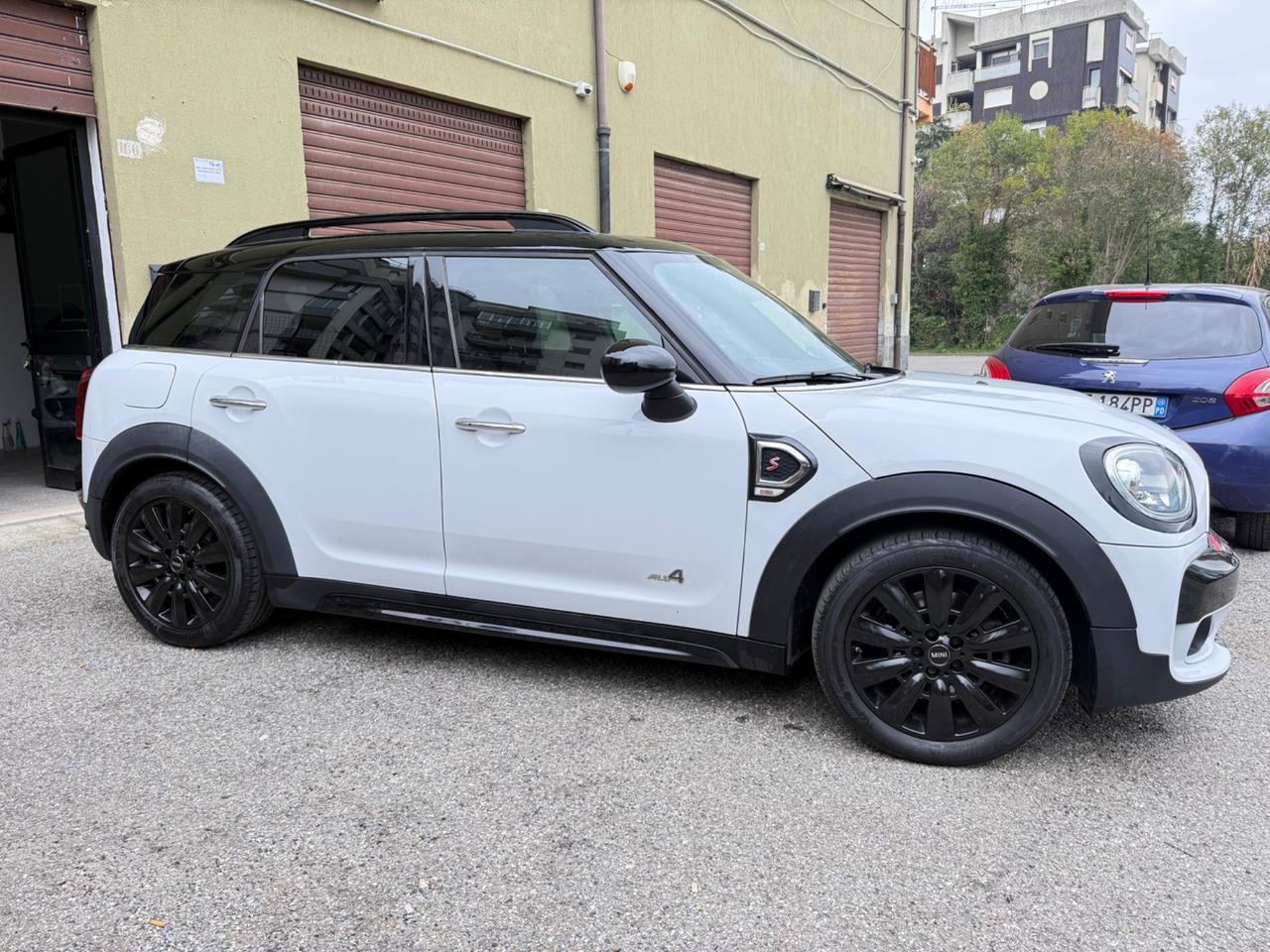 Mini Cooper Countryman 2.0 SD ALL4 Automatica